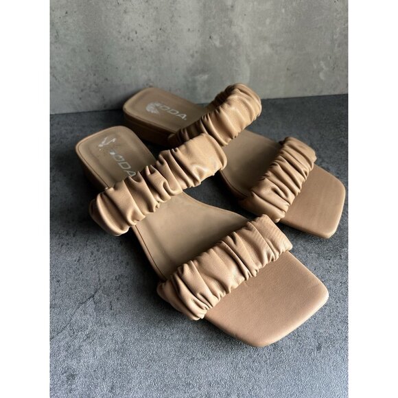 SODA Scrunch Square Toe Womens Nude Block Heel Sandals Size 7.5 - Picture 2 of 12